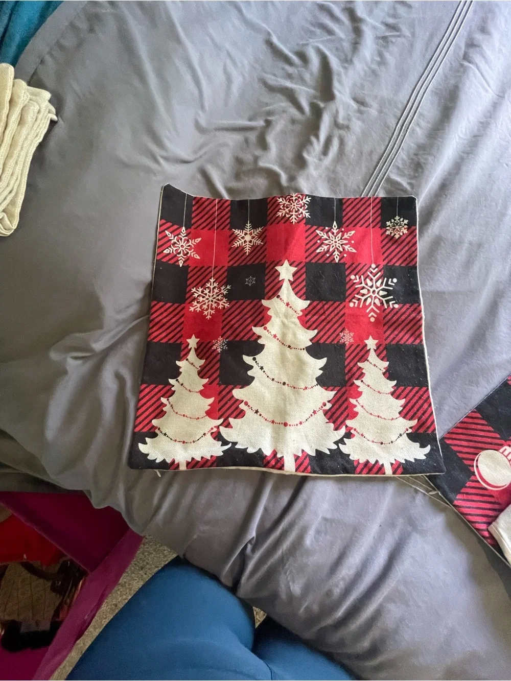 Holiday 'SNOW' Decorative Pillow Cover Set - Red, Black, White Three